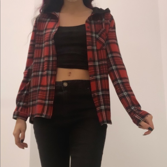 Plaid red shirt - Picture 1 of 3